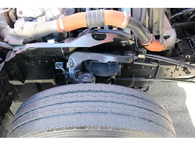 いすゞエルフクレーン4段小型（2t・3t）[写真16]