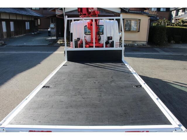 いすゞエルフクレーン4段小型（2t・3t）[写真18]