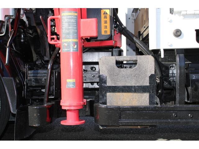 いすゞエルフクレーン4段小型（2t・3t）[写真22]