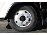 いすゞエルフクレーン4段小型（2t・3t）[写真30]