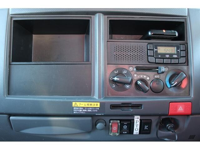 いすゞエルフクレーン4段小型（2t・3t）[写真33]