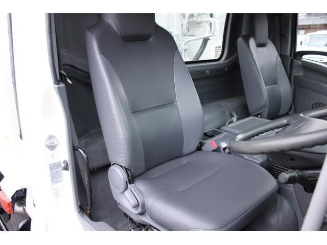 いすゞフォワードパッカー車（塵芥車）増トン（6t・8t）[写真39]