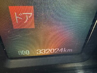 三菱ふそうファイターアルミウイング中型（4t）[写真28]