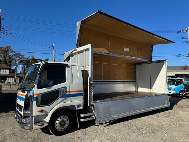 三菱ふそうファイターアルミウイング中型（4t）[写真03]