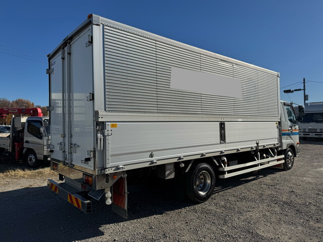 三菱ふそうファイターアルミウイング中型（4t）[写真04]