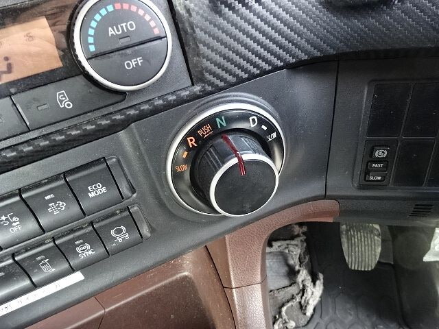 日野プロフィアトレーラーヘッド（トラクターヘッド）大型（10t）[写真33]