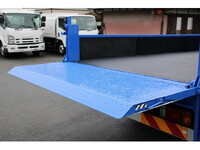 いすゞエルフ平ボディ小型（2t・3t）[写真18]