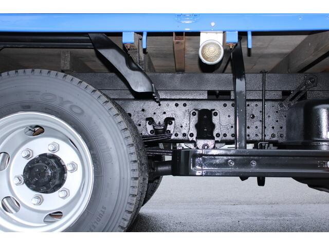 いすゞエルフ平ボディ小型（2t・3t）[写真26]