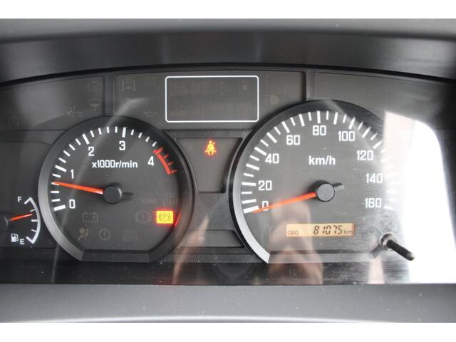 いすゞエルフ平ボディ小型（2t・3t）[写真31]