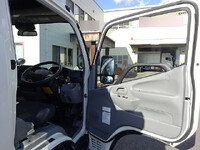 日野デュトロタンク車（タンクローリー）小型（2t・3t）[写真34]