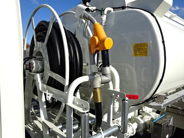 日野デュトロタンク車（タンクローリー）小型（2t・3t）[写真09]