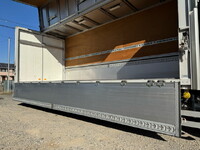 日野レンジャーアルミウイング中型（4t）[写真13]