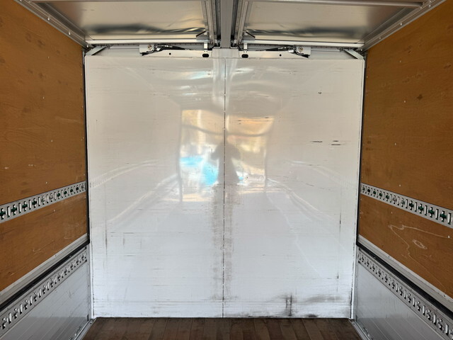 日野レンジャーアルミウイング中型（4t）[写真22]