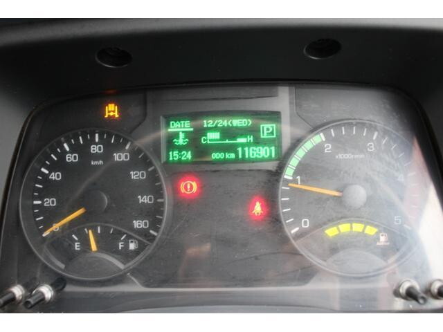 三菱ふそうキャンター冷凍車（冷蔵車）小型（2t・3t）[写真32]