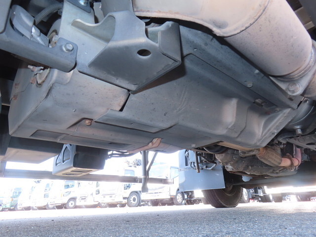 UDトラックスコンドル冷凍車（冷蔵車）中型（4t）[写真12]