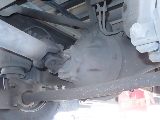 UDトラックスコンドル冷凍車（冷蔵車）中型（4t）[写真09]