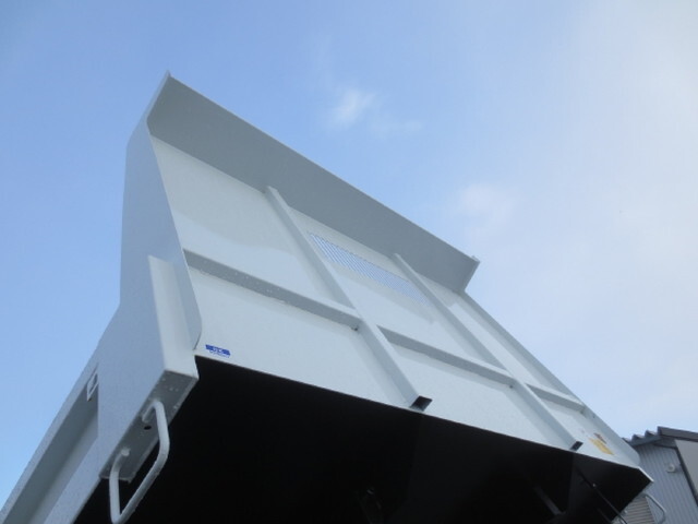 三菱ふそうファイターダンプ中型（4t）[写真10]