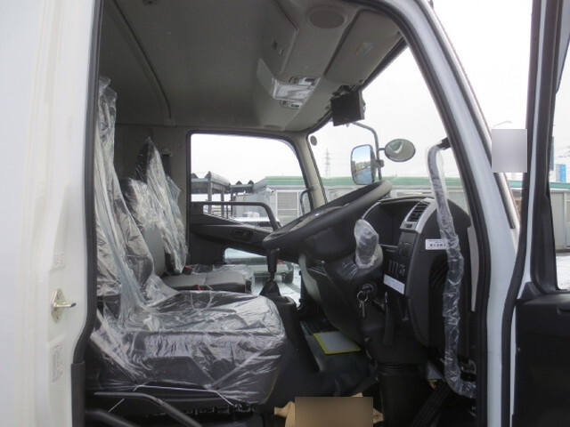 三菱ふそうファイターダンプ中型（4t）[写真13]