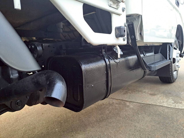 トヨタトヨエース平ボディ小型（2t・3t）[写真21]