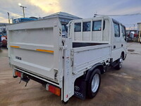 トヨタトヨエース平ボディ小型（2t・3t）[写真05]