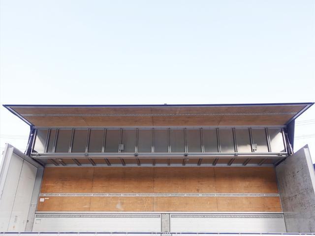 UDトラックスクオンアルミウイング大型（10t）[写真10]