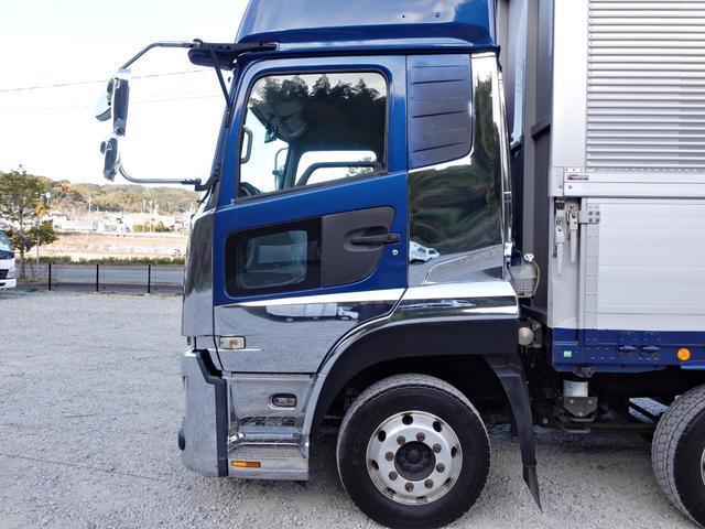 UDトラックスクオンアルミウイング大型（10t）[写真13]