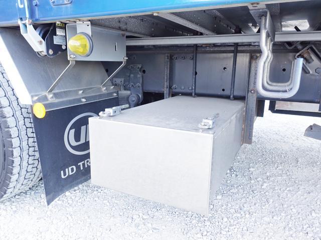 UDトラックスクオンアルミウイング大型（10t）[写真24]