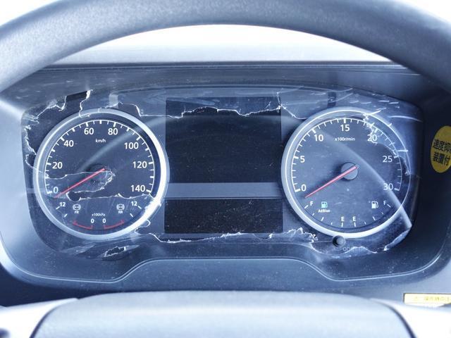 UDトラックスクオンアルミウイング大型（10t）[写真31]