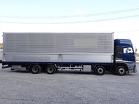 UDトラックスクオンアルミウイング大型（10t）[写真07]