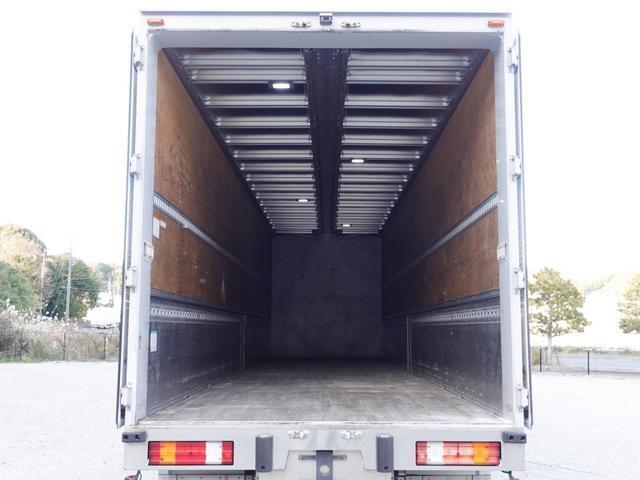 UDトラックスクオンアルミウイング大型（10t）[写真08]