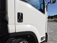 いすゞフォワードアルミウイング中型（4t）[写真07]