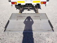 いすゞフォワードアルミウイング中型（4t）[写真10]