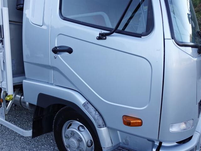 三菱ふそうファイターアルミウイング中型（4t）[写真05]