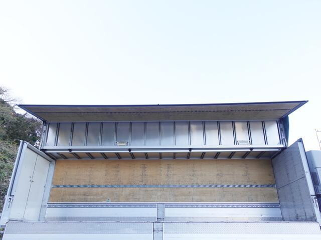 日野プロフィアアルミウイング大型（10t）[写真14]