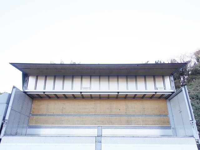 日野プロフィアアルミウイング大型（10t）[写真15]