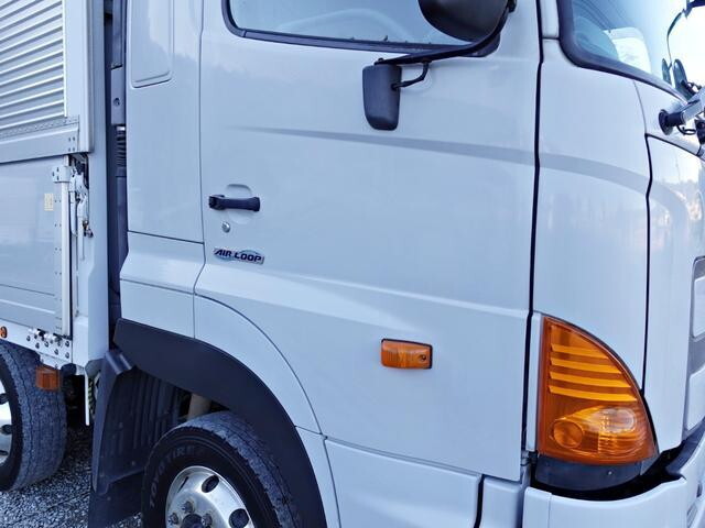 日野プロフィアアルミウイング大型（10t）[写真06]