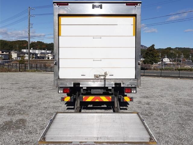 日野レンジャー冷凍車（冷蔵車）中型（4t）[写真09]