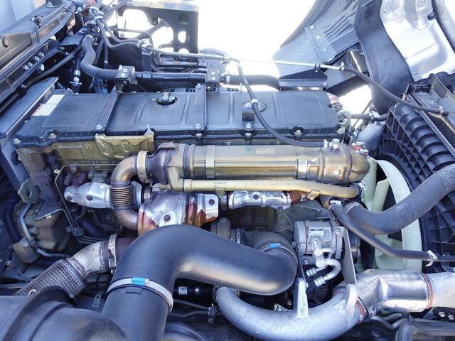 三菱ふそうスーパーグレートアルミウイング大型（10t）[写真16]