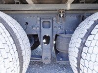 三菱ふそうスーパーグレートアルミウイング大型（10t）[写真24]