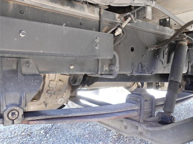 三菱ふそうスーパーグレートアルミウイング大型（10t）[写真28]