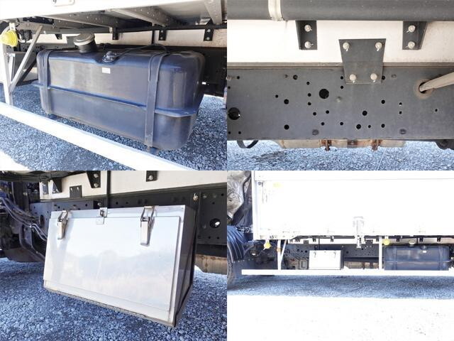 三菱ふそうファイターアルミウイング中型（4t）[写真20]