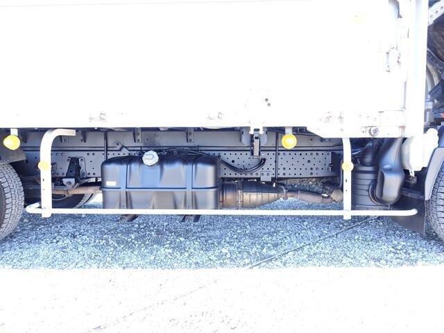 いすゞエルフアルミウイング小型（2t・3t）[写真15]