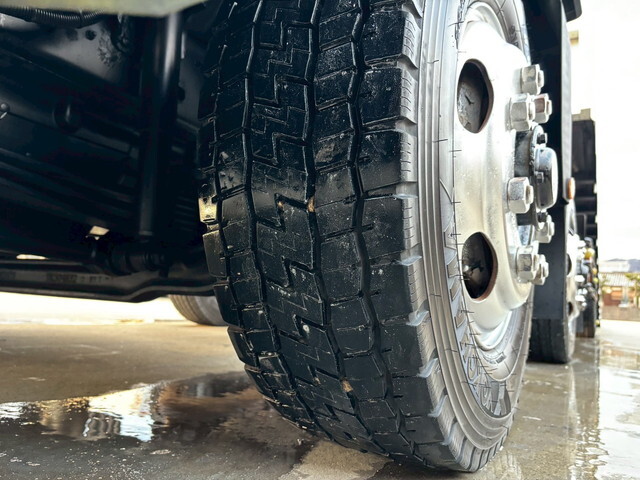 三菱ふそうスーパーグレートセーフティローダー大型（10t）[写真20]