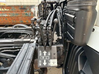 三菱ふそうスーパーグレートセーフティローダー大型（10t）[写真28]