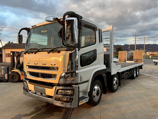 三菱ふそうスーパーグレートセーフティローダー大型（10t）[写真03]