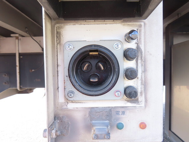 UDトラックスコンドル冷凍車（冷蔵車）中型（4t）[写真33]