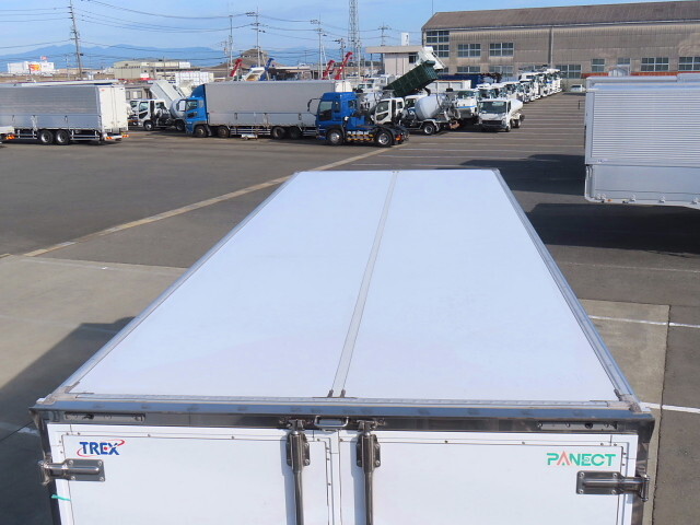 UDトラックスコンドル冷凍車（冷蔵車）中型（4t）[写真07]