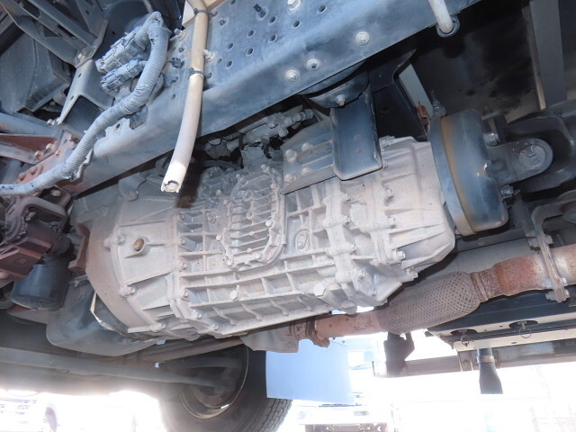 UDトラックスコンドル冷凍車（冷蔵車）中型（4t）[写真08]