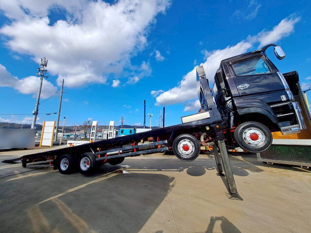 三菱ふそうスーパーグレートセルフローダー大型（10t）[写真02]