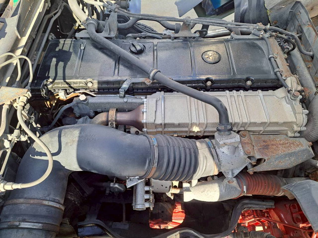 三菱ふそうスーパーグレートセルフローダー大型（10t）[写真28]